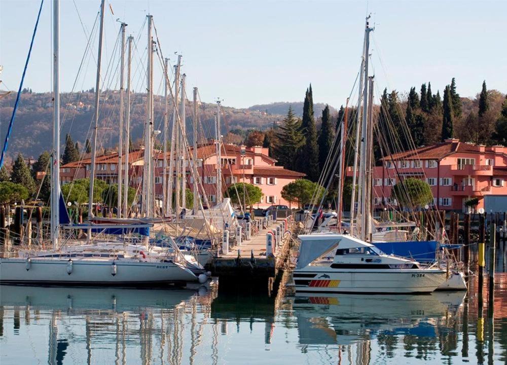 Residence Marina Rose M Apartment By Locap Group Portorož Exteriér fotografie